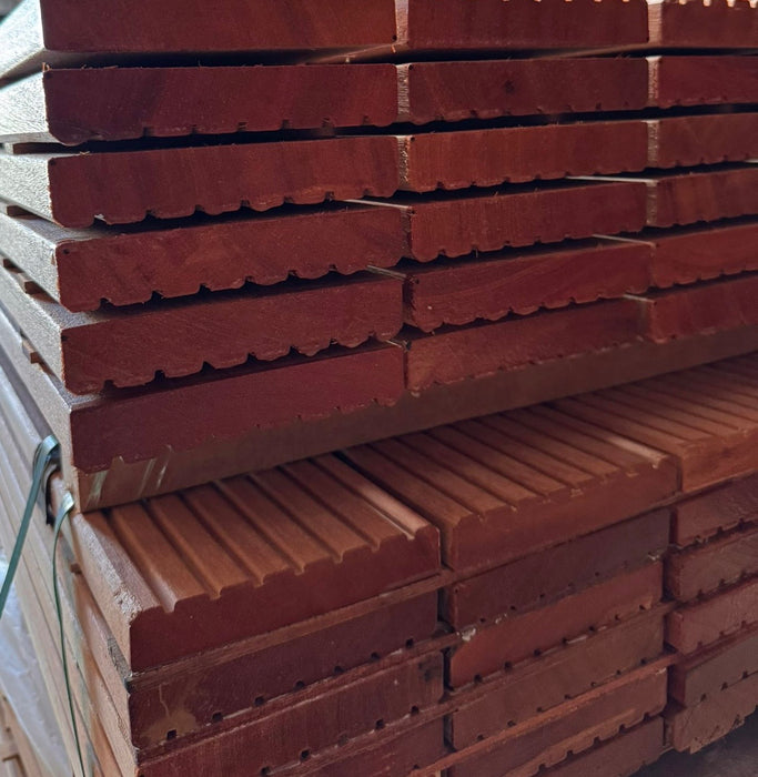 Vlonderplank 28x145mm 430cm hardhout