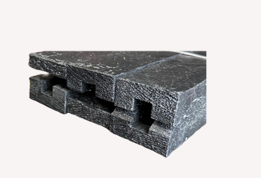 Ventilatielat 21x45mm 420cm zwart vuren / achterhout