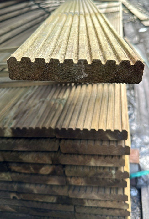 Vlonderplank 28x145mm 500cm geimpregneerd grenen