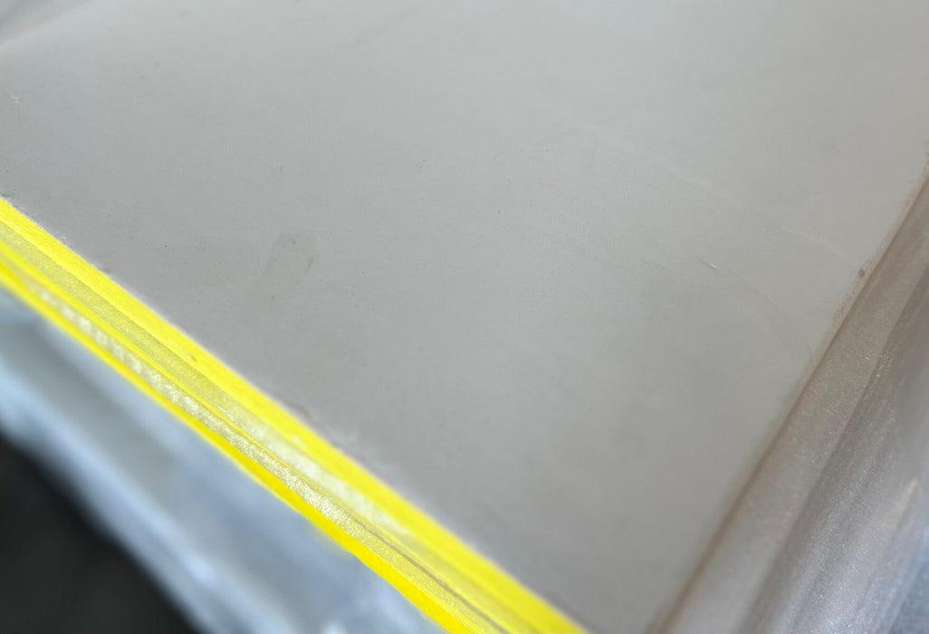 Yellow Cedar 18x335mm 585cm wit gegrond boeideel